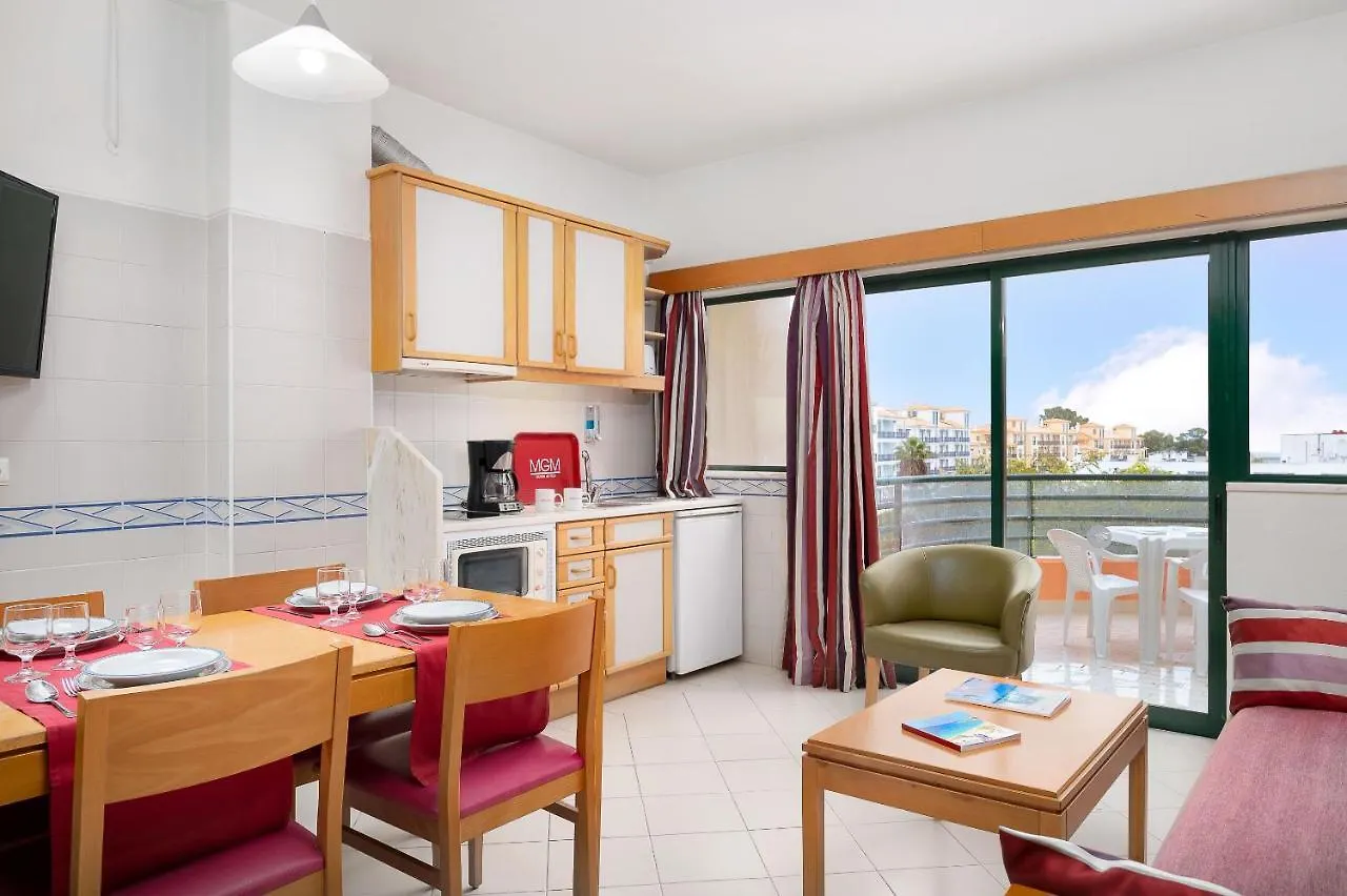 Grand Muthu Forte Da Oura Albufeira 5*,