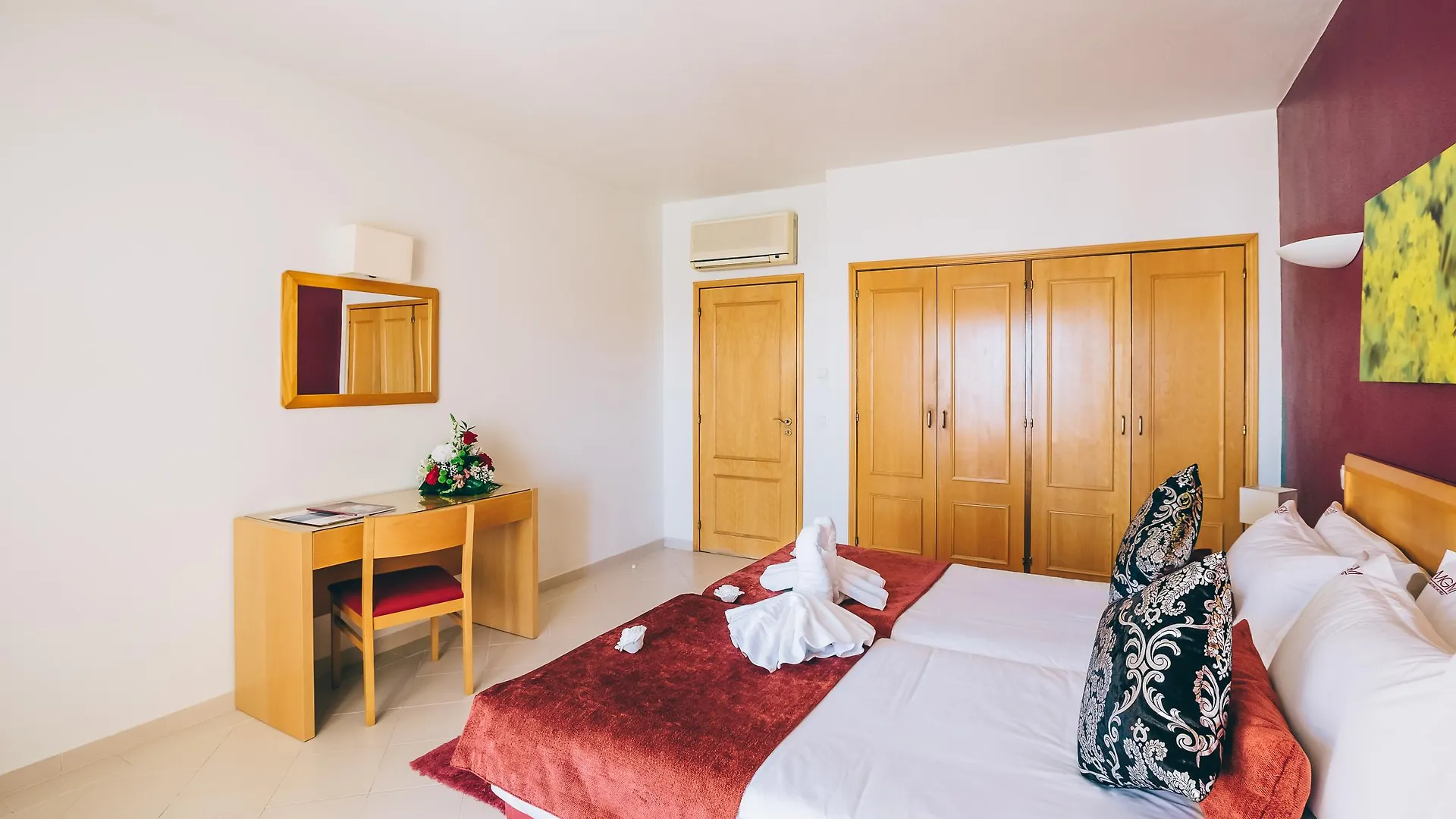 ***** Aparthotel Grand Muthu Forte Da Oura Albufeira Portugal