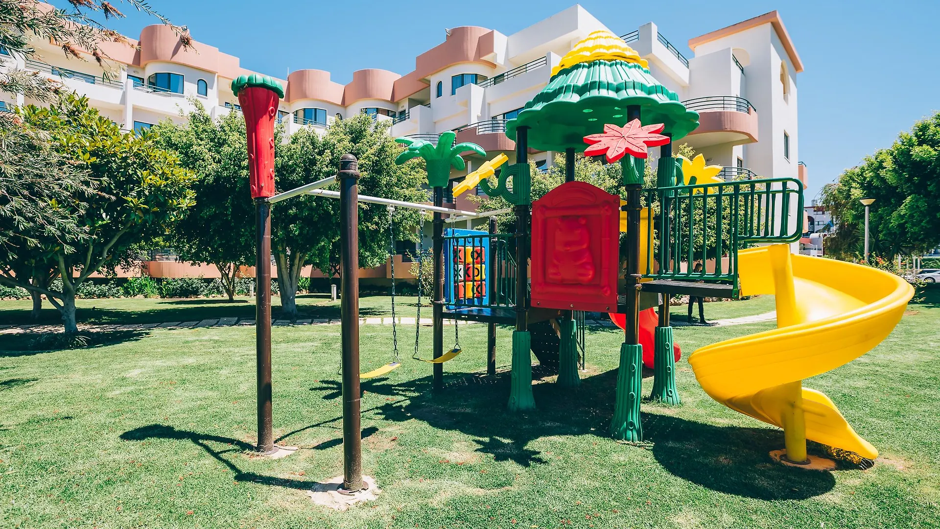 Grand Muthu Forte Da Oura Albufeira 5*,